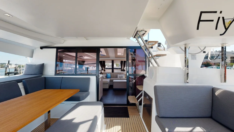 Catamaran 