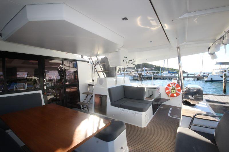 Catamaran 