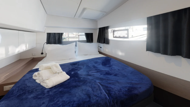 Catamaran 