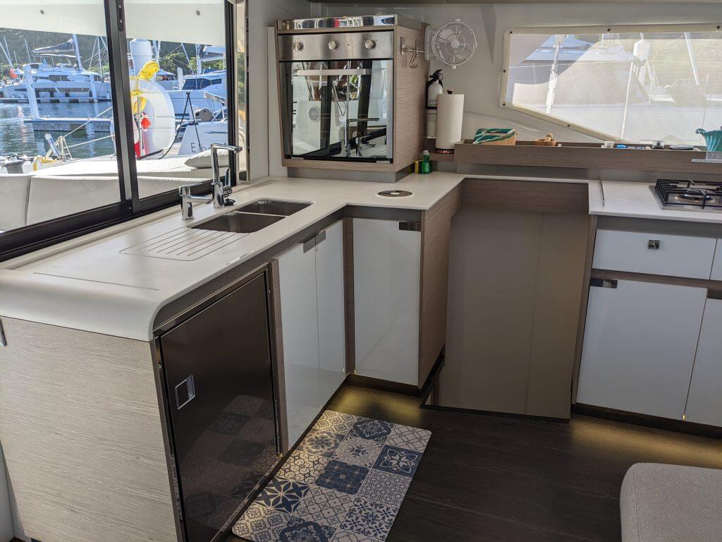Catamaran 