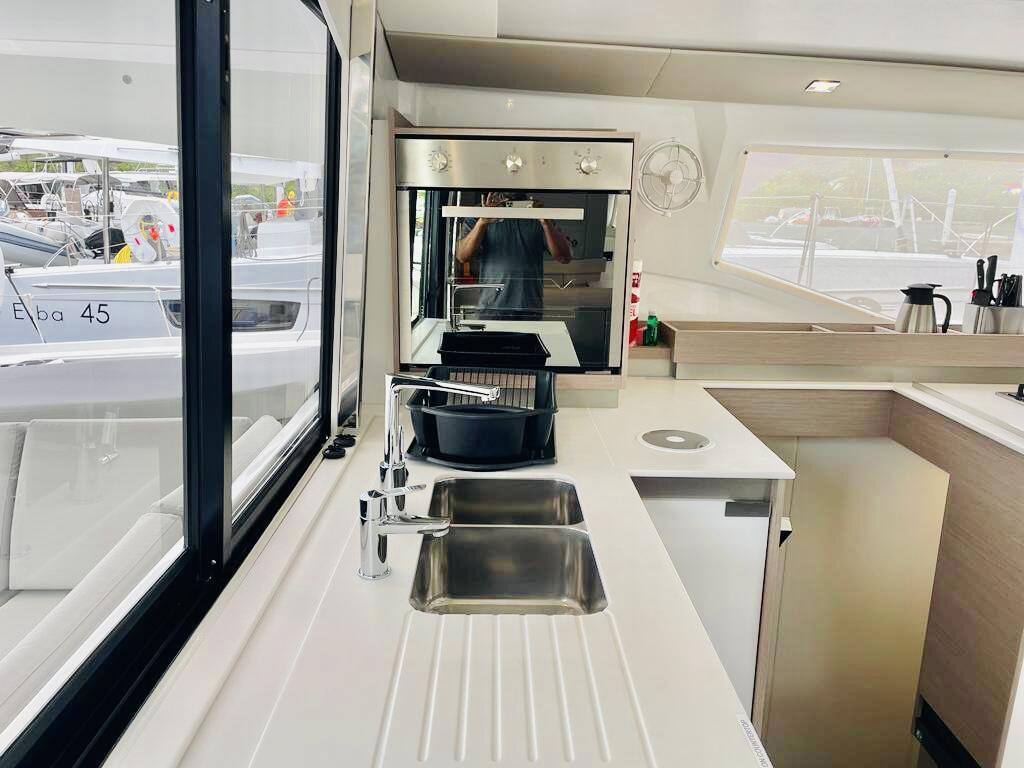 Catamaran 