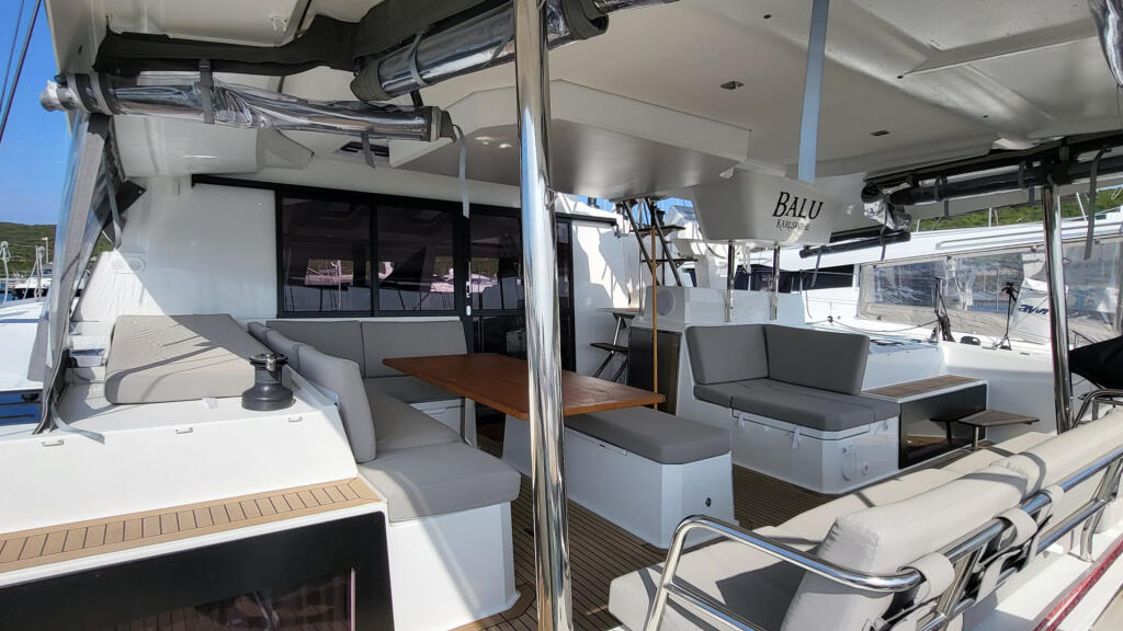 Catamaran 