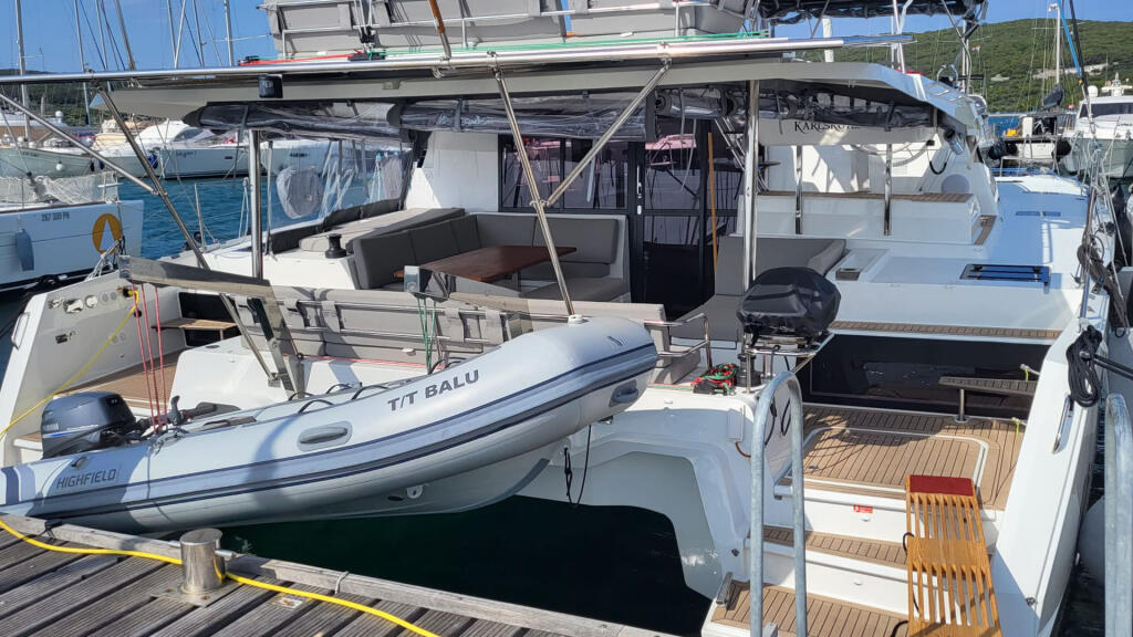 Catamaran 