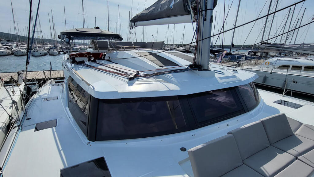 Catamaran 