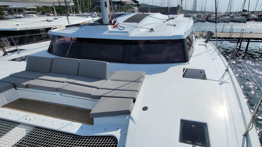 Catamaran 