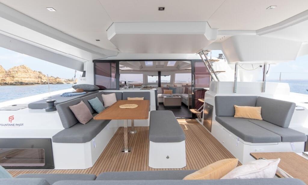 Catamaran 