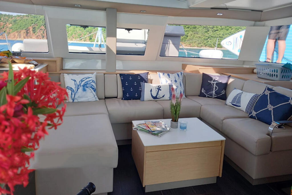 Catamaran 
