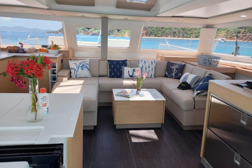 Catamaran 
