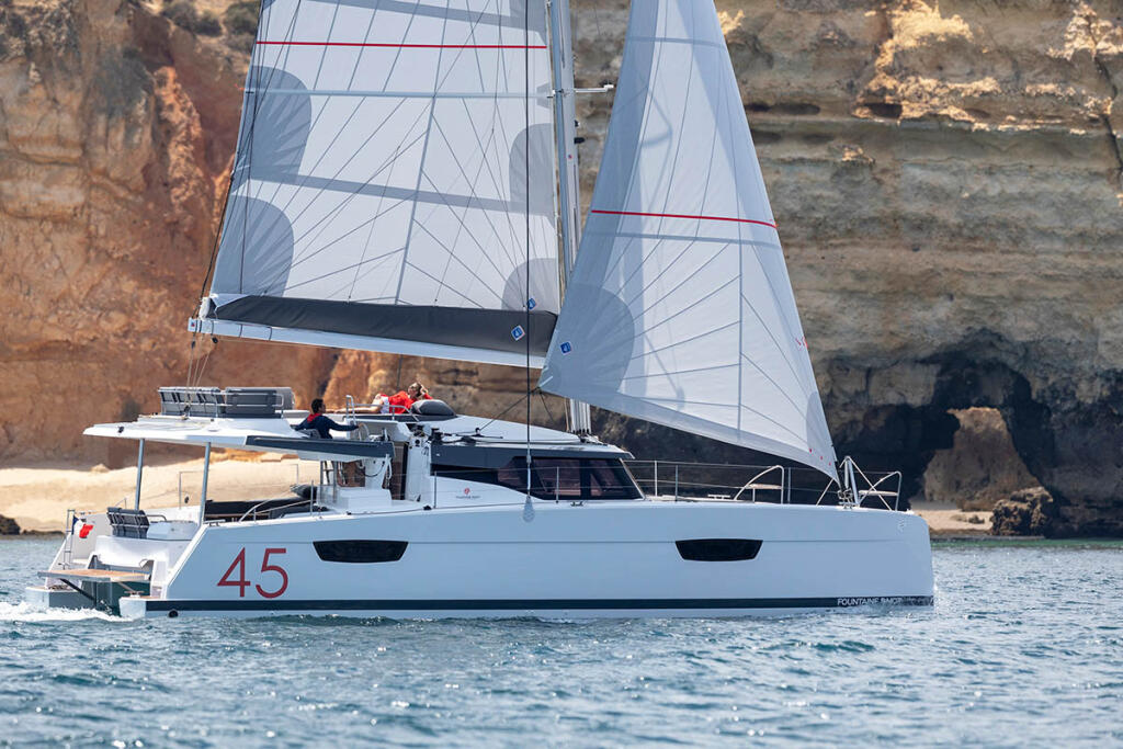 Catamaran 