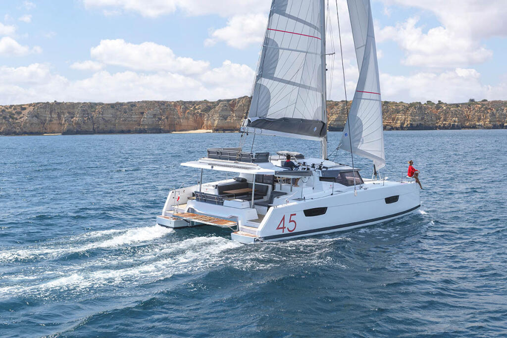 Catamaran 