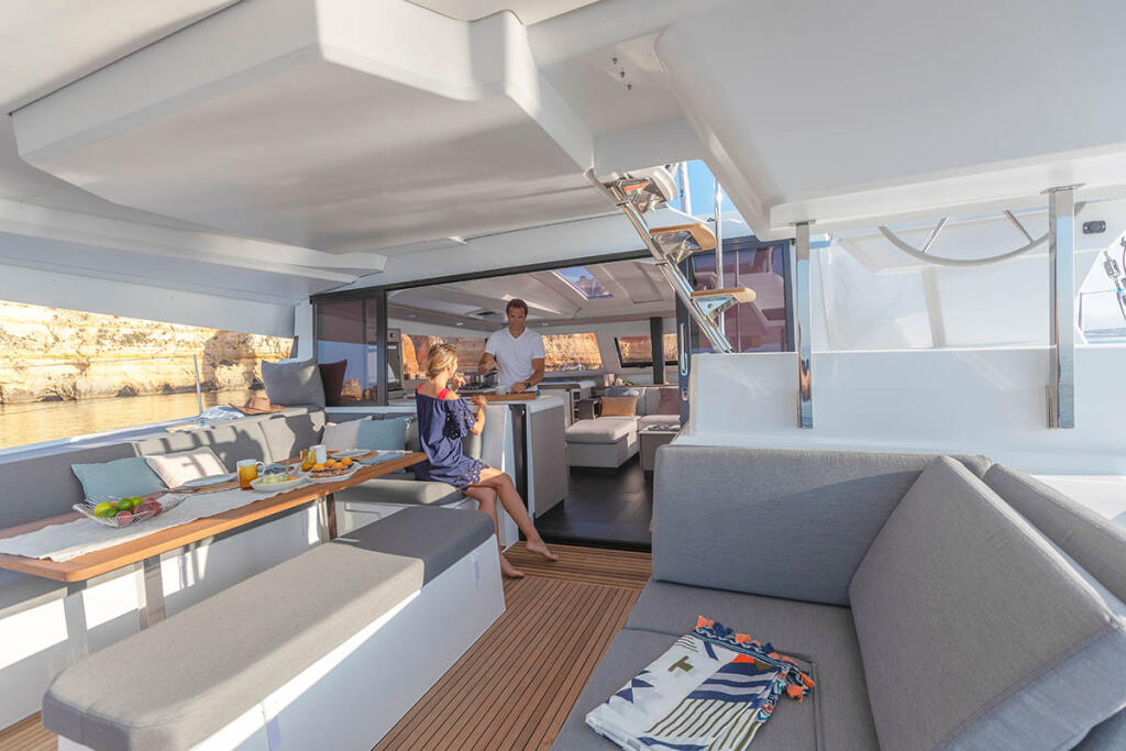 Catamaran 