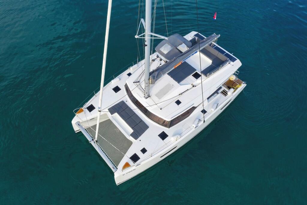 Catamaran 