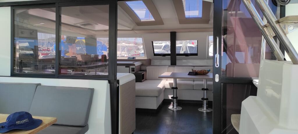 Catamaran 
