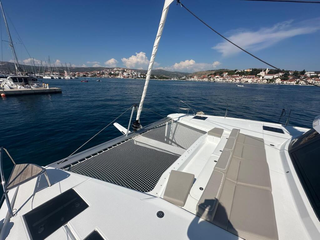Catamaran 