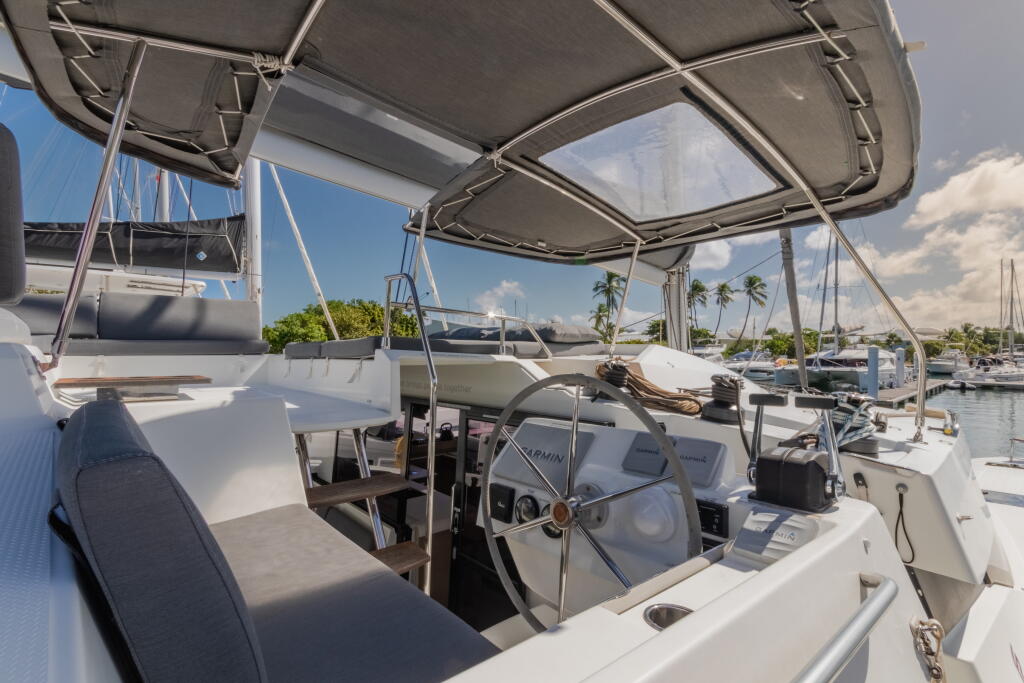 Catamaran 