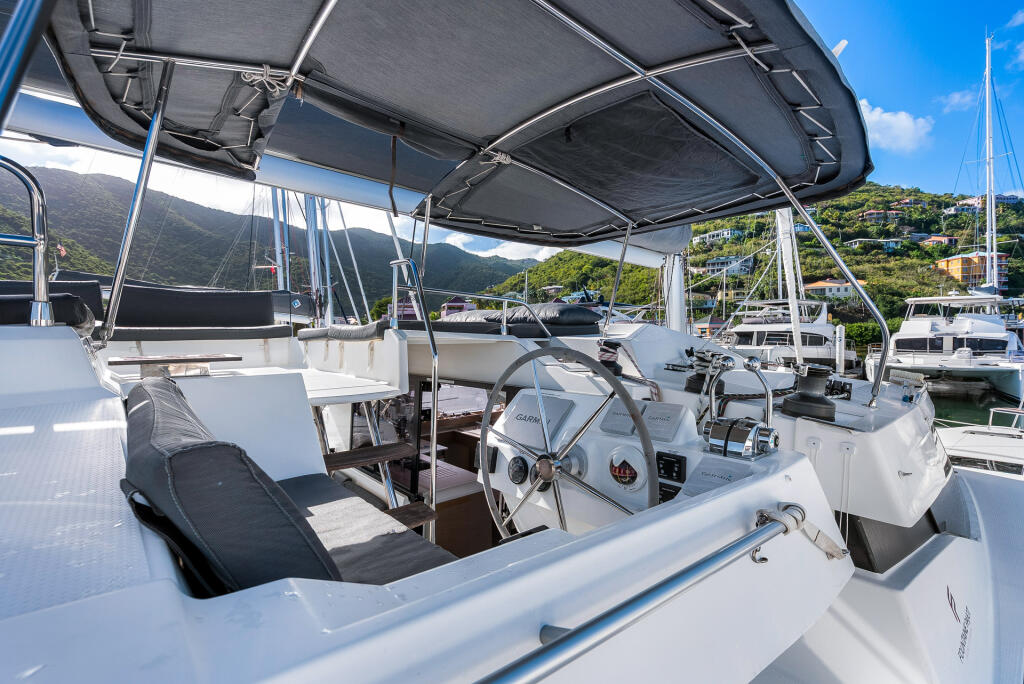Catamaran 