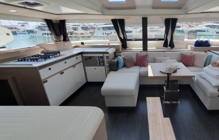 Catamaran 
