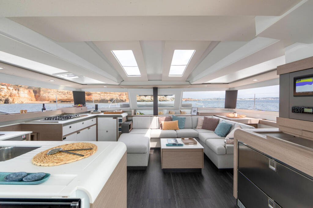 Catamaran 