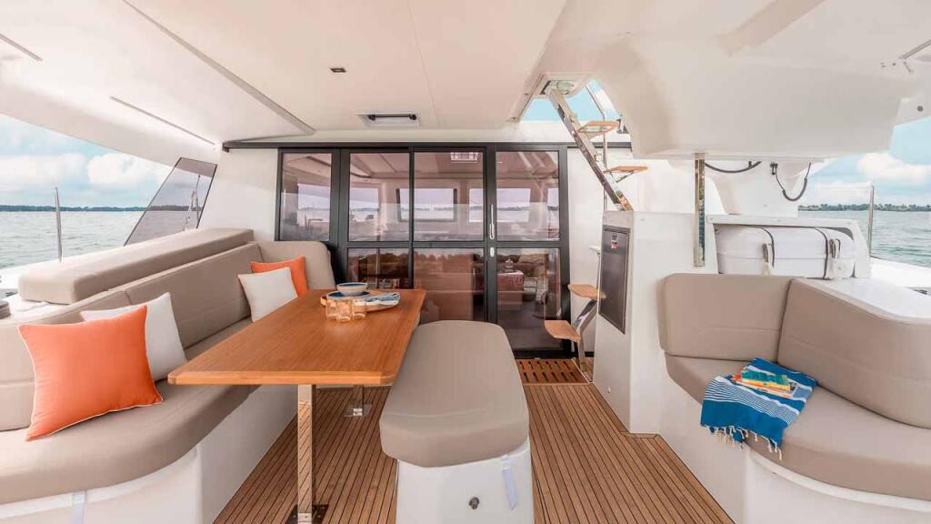 Catamaran 