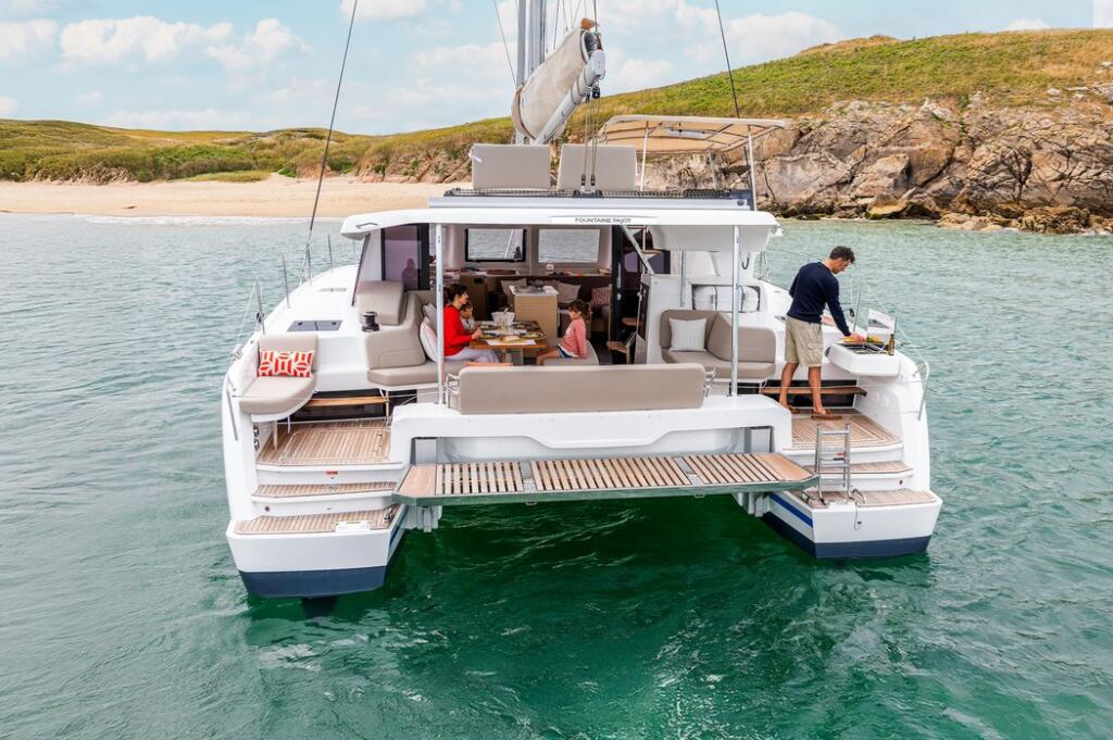 Catamaran 