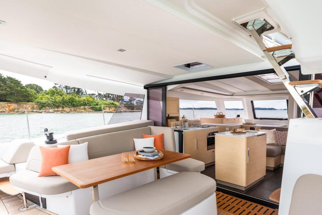Catamaran 