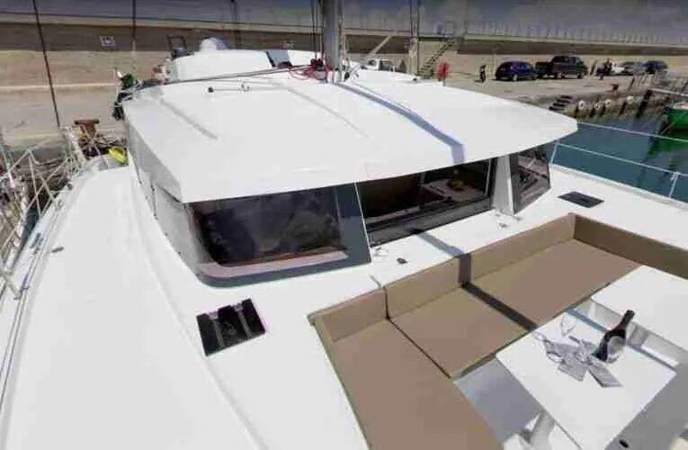 Catamaran 
