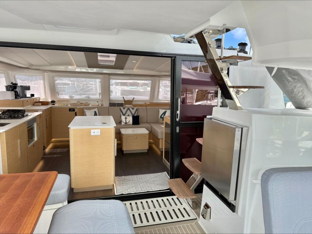 Catamaran 