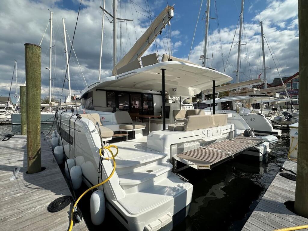 Catamaran 