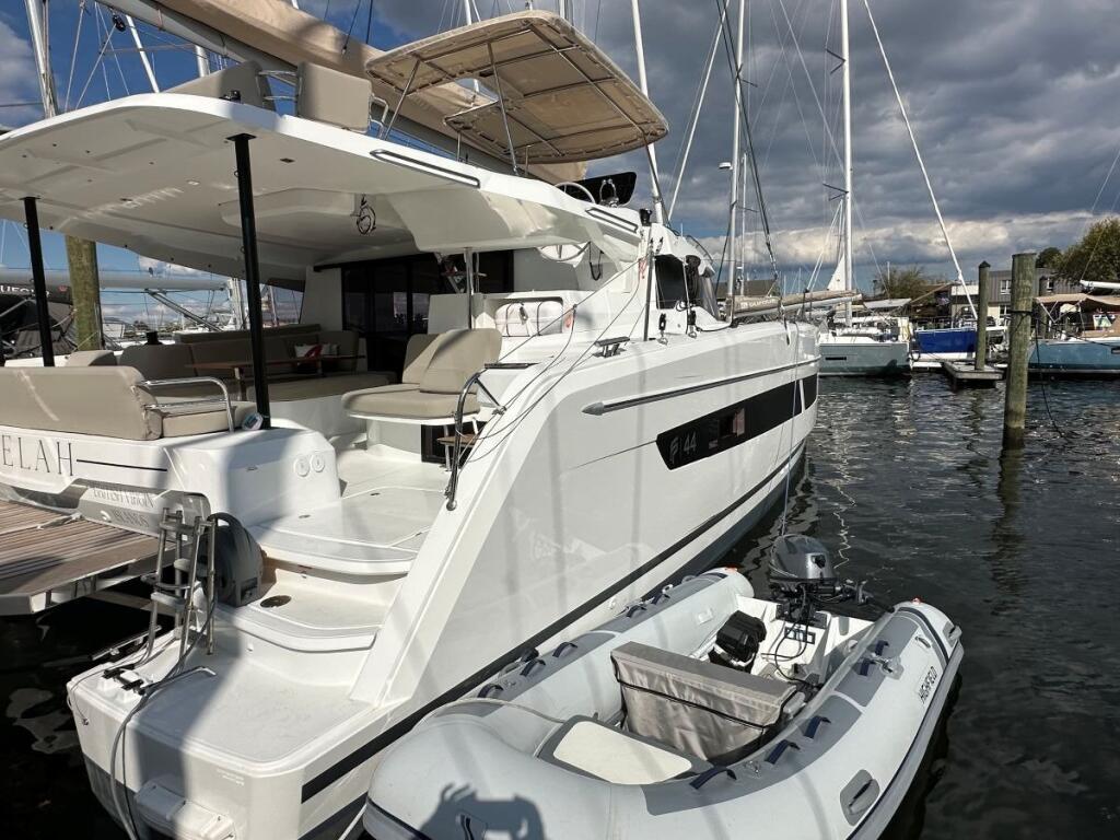 Catamaran 