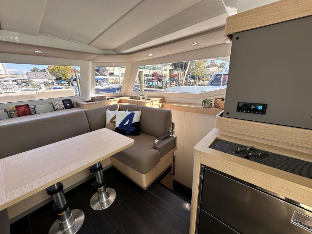 Catamaran 