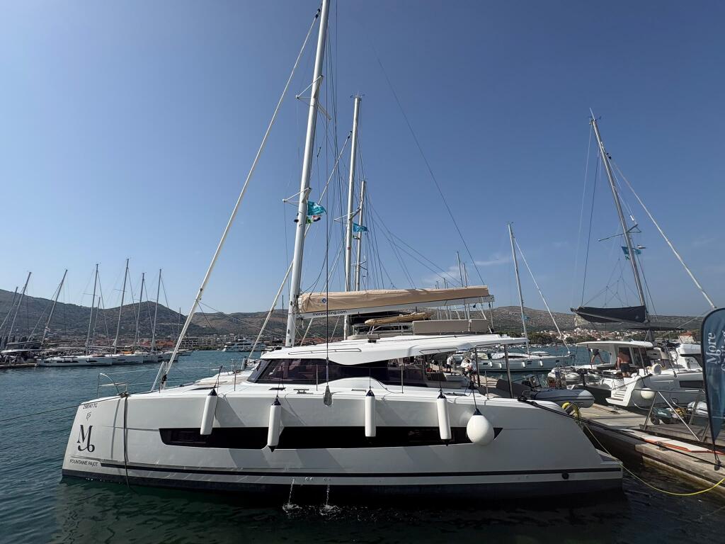 Catamaran 