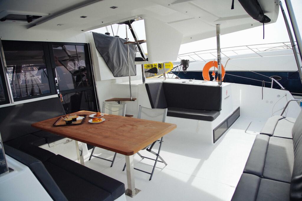 Catamaran 