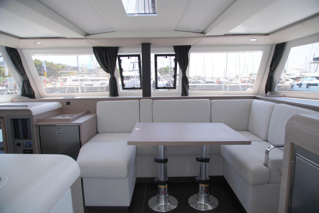 Catamaran 