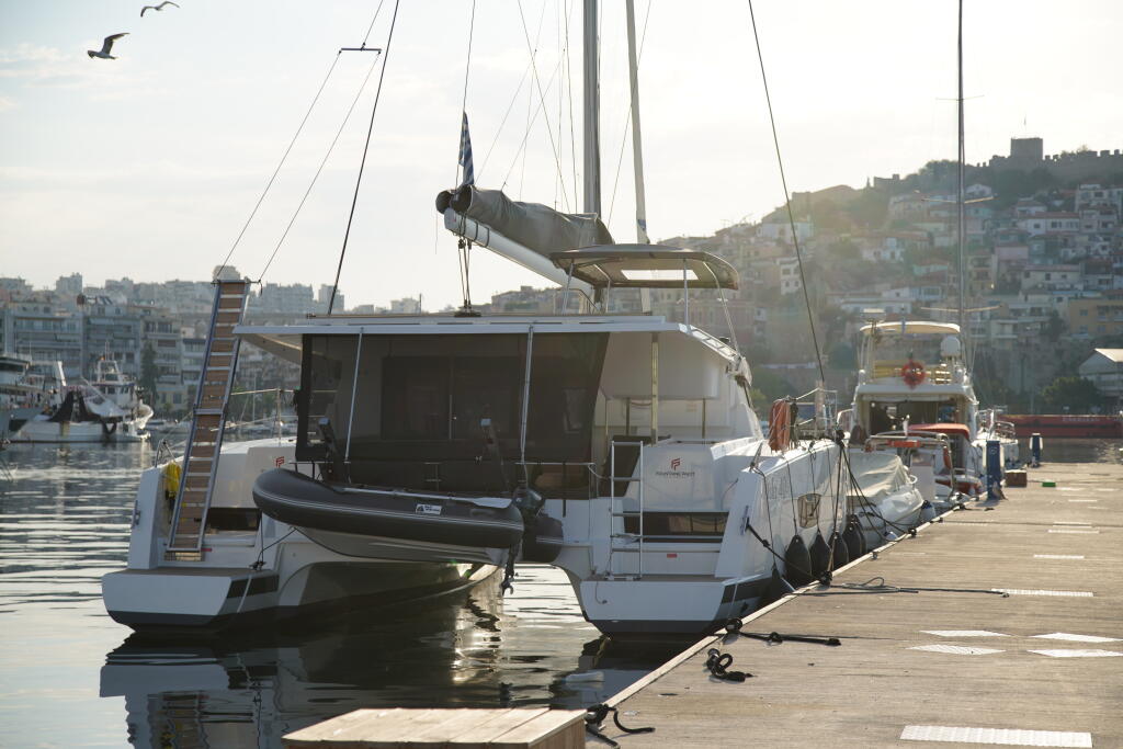 Catamaran 