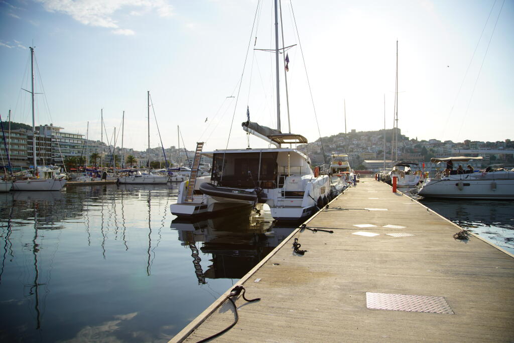 Catamaran 