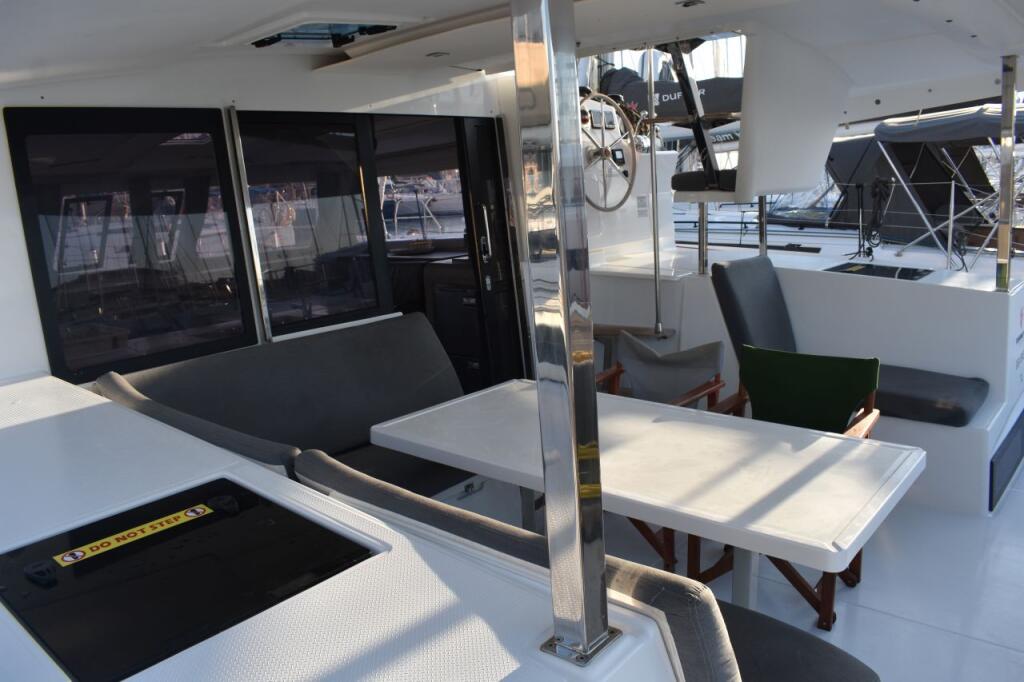Catamaran 