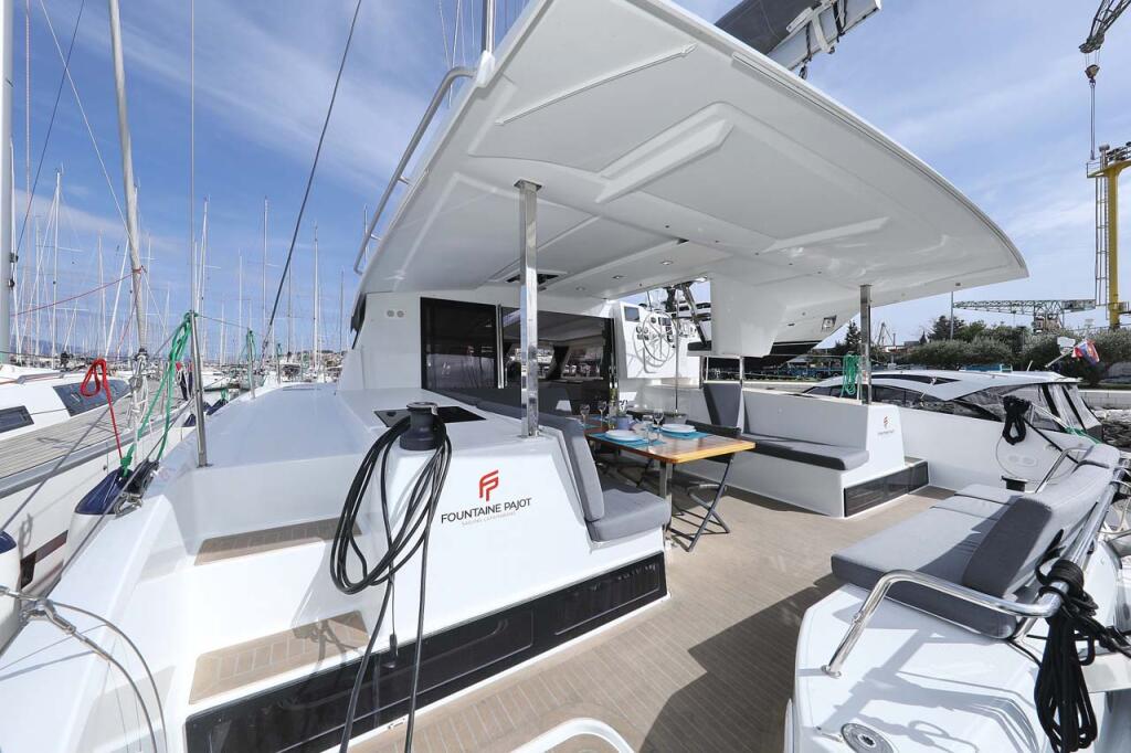 Catamaran 