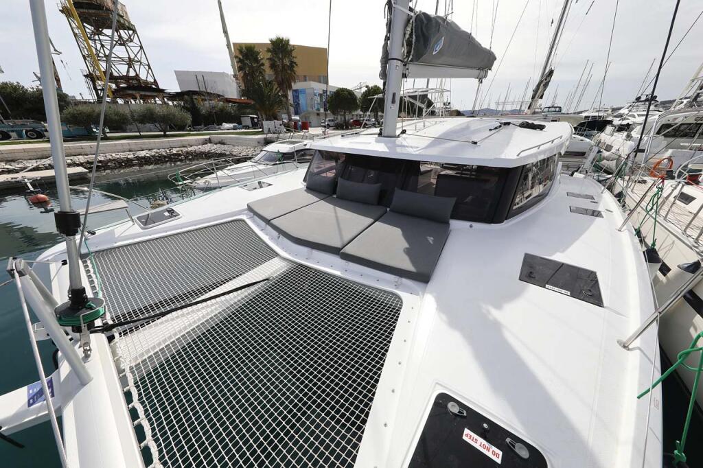 Catamaran 