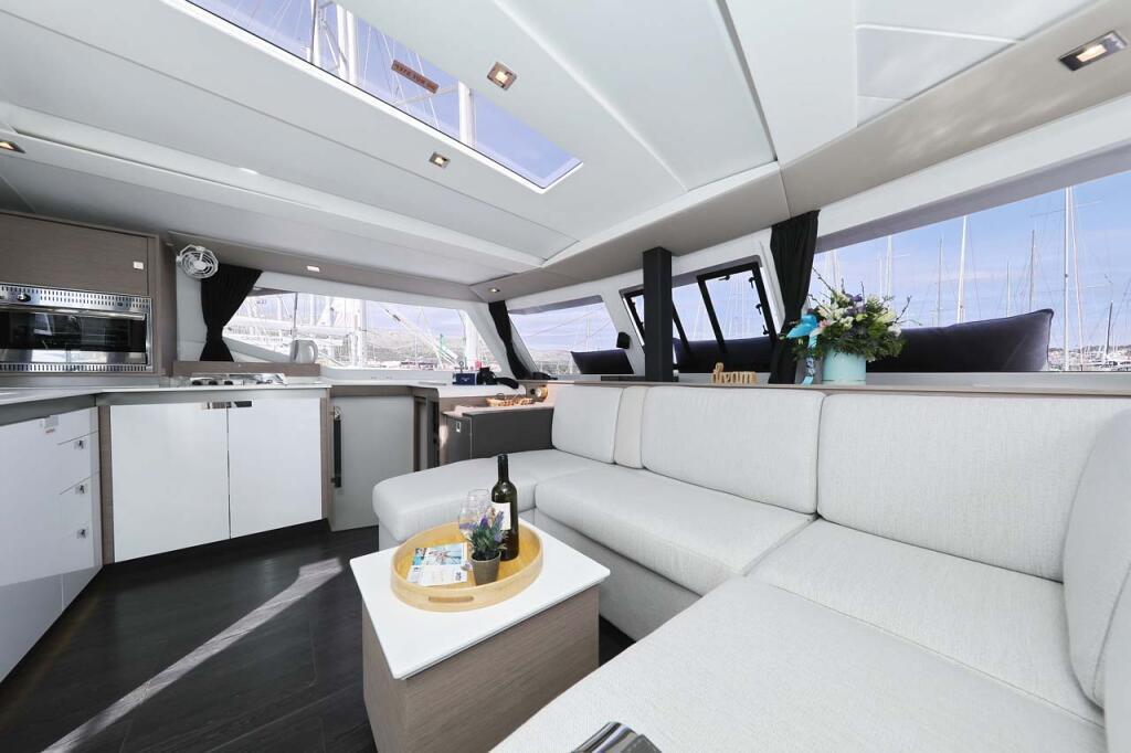 Catamaran 