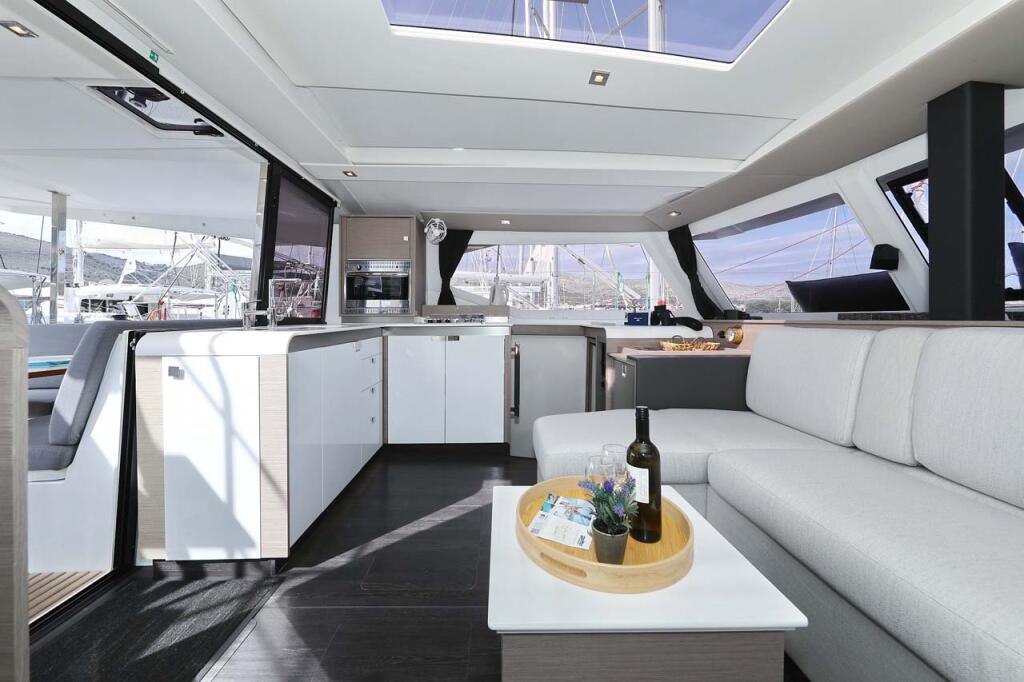 Catamaran 