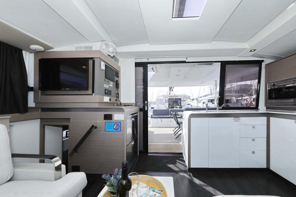 Catamaran 