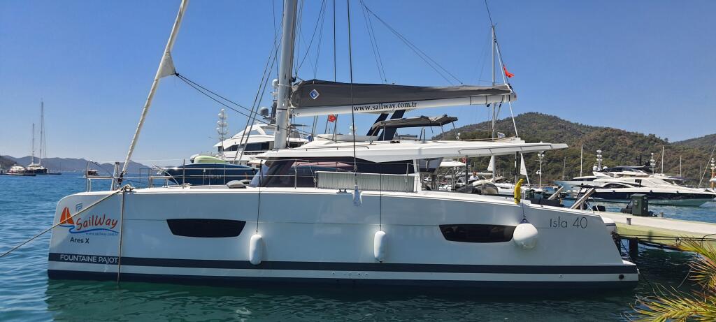 Catamaran 