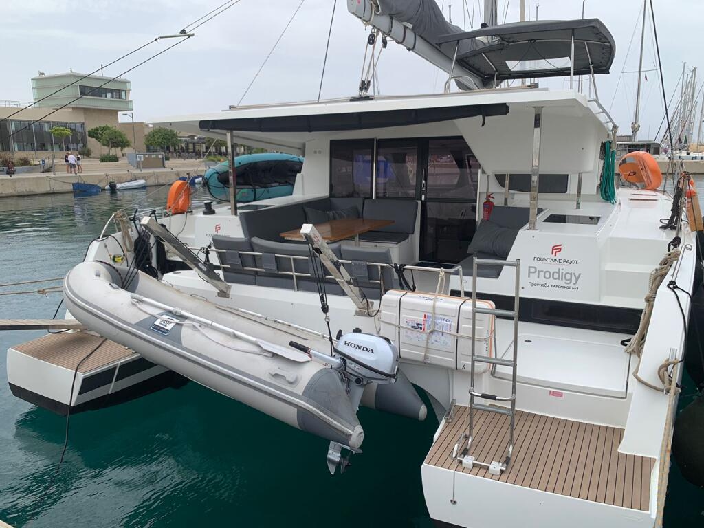 Catamaran 