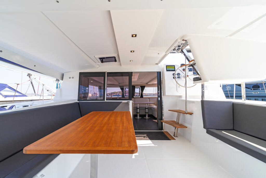 Catamaran 