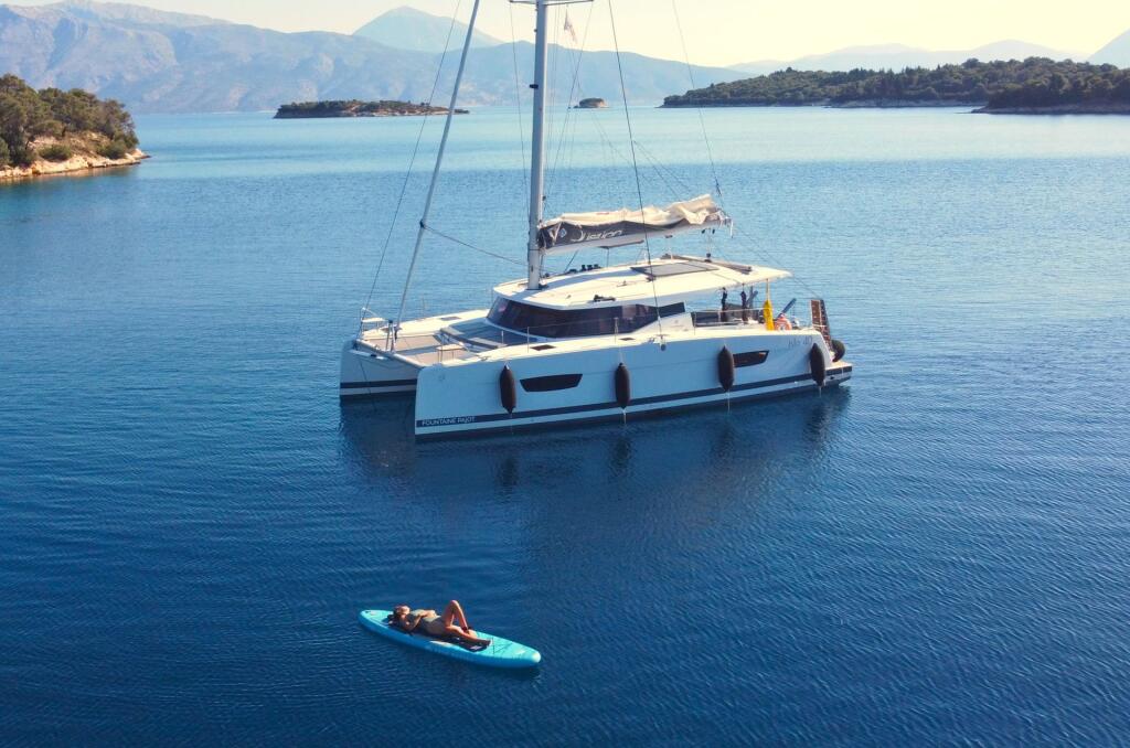 Catamaran 