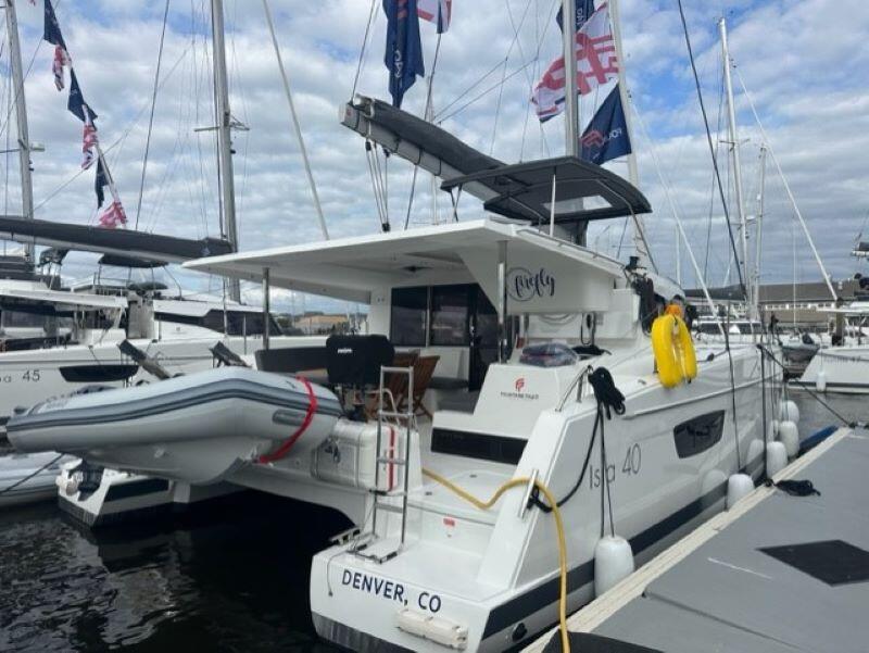 Catamaran 