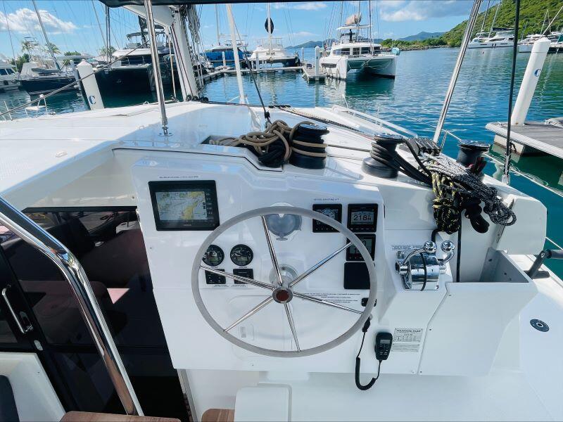 Catamaran 