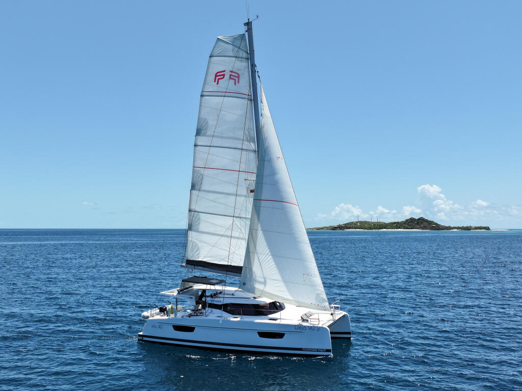 Catamaran 