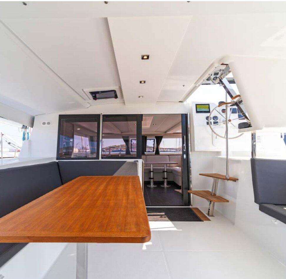 Catamaran 