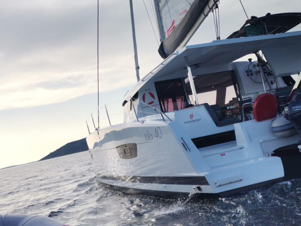 Catamaran 